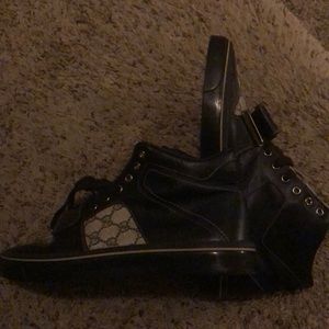 Gucci Shoes - Gucci high top monogram fashion Gucci Shoes - Gucci high top monogram fashion
